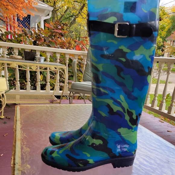 Lauren Ralph Lauren Rossalyn II raincoats, Women's size 6 - Picture 3 of 8